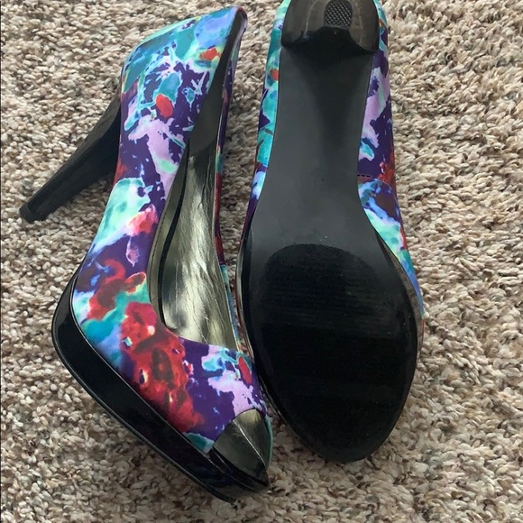 STYLES &CO.  NEW BEAUTIFUL. Now. 23 - Picture 2 of 8